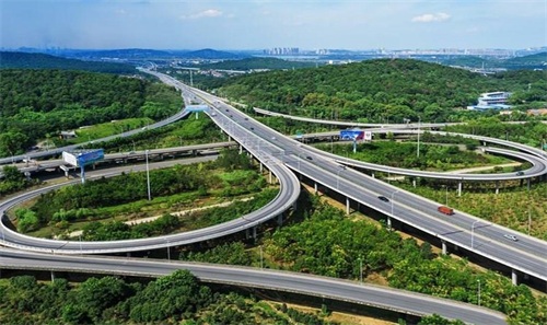 叙永钢筋套筒应用于高速公路